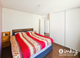 
                                                                                        Vente
                                                                                         Maison 6 pièces