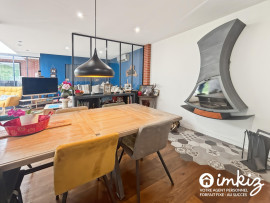 
                                                                                        Vente
                                                                                         Maison 6 pièces