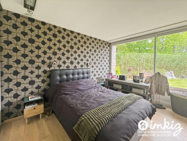 
                                                                                        Vente
                                                                                         Maison 6 pièces