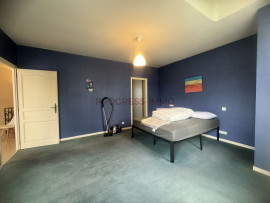 
                                                                                        Location
                                                                                         Maison 6 pièces