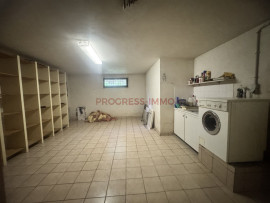 
                                                                                        Location
                                                                                         Maison 6 pièces