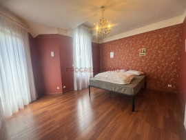 
                                                                                        Location
                                                                                         Maison 6 pièces