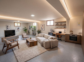 
                                                                                        Vente
                                                                                         Maison 6 pièces