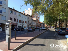 
                                                                                        Vente
                                                                                         Maison 6 pièces avec extérieur Métro à 50 m