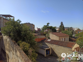 
                                                                                        Vente
                                                                                         Maison 6 pièces avec extérieur Métro à 50 m