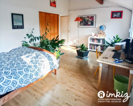 
                                                                                        Vente
                                                                                         Maison 6 pièces calme proximité transports