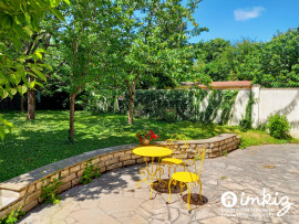 Vente
Maison 6 pièces confortable en très bon état
