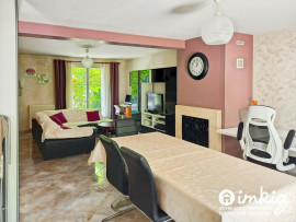 Vente
Maison 6 pièces confortable en très bon état