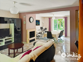 Vente
Maison 6 pièces confortable en très bon état