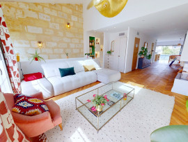 Vente
                                                                                MAISON 6 PIECES - JARDIN - GARAGE & PISCINE