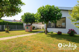 
                                                                                        Vente
                                                                                         Rare -centre ville - jardin - 2 logements possible