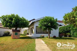 
                                                                                        Vente
                                                                                         Rare -centre ville - jardin - 2 logements possible