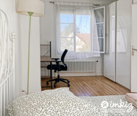 
                                                                                        Vente
                                                                                         Maison 6 pièces rénovée, centre ville, RER 5 min