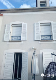 
                                                                                        Vente
                                                                                         maison 6 pieces rénovée, jardin & 2 parkings