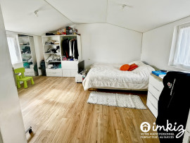 
                                                                                        Vente
                                                                                         Maison 6 pièces + un appartement  T2