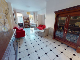 
                                                                                        Vente
                                                                                         Maison 7 pièces - 145m2 - Saint Genès