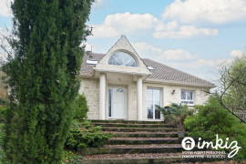 
                                                                                        Vente
                                                                                         Maison 7 pièces 180m² sur terrain de 1,5 hectare