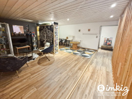 
                                                                                        Vente
                                                                                         Maison 7 pièces 220 m² rénovée