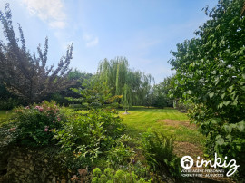 
                                                                                        Vente
                                                                                         Maison 7 pièces