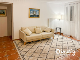 
                                                                                        Vente
                                                                                         Maison 7 pièces