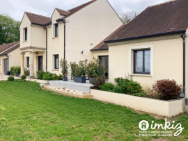 
                                                                                        Vente
                                                                                         Maison 7 pièces