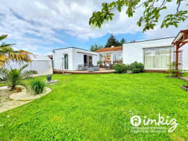 
                                                                                        Vente
                                                                                         Maison 7 pièces