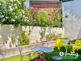 
                                                                                        Vente
                                                                                         Maison 7 pièces
