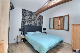 
                                                                                        Vente
                                                                                         Maison 7 pièces