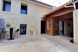 
                                                                                        Vente
                                                                                         Maison 7 pièces