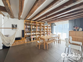 
                                                                                        Vente
                                                                                         Maison 7 pièces