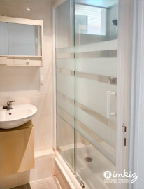 
                                                                                        Vente
                                                                                         Maison 7 pièces