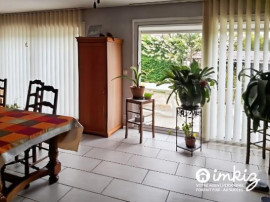 
                                                                                        Vente
                                                                                         Maison 7 pièces