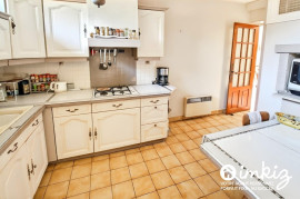 
                                                                                        Vente
                                                                                         Maison 7 pièces