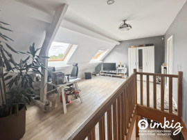 
                                                                                        Vente
                                                                                         Maison 7 pièces à proximité de toutes commodités