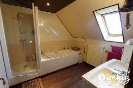 Vente
Maison 7 pièces en excellent état sur jardin