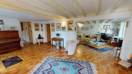 Vente
                                                                                MAISON 7 PIECES - JARDIN & GARAGE - LIBOURNE