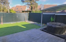 
                                                                                        Vente
                                                                                         Maison 8 pièces