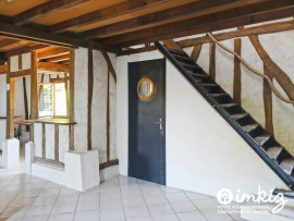 
                                                                                        Vente
                                                                                         Maison 8 pièces