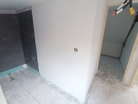 
                                                                                        Vente
                                                                                         Maison 3 chambres à finir de rénover