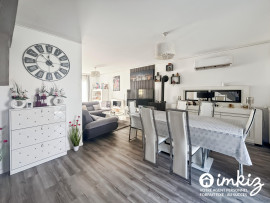 
                                                                                        Vente
                                                                                         Maison 9 pièces