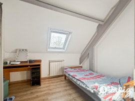 
                                                                                        Vente
                                                                                         Maison 9 pièces