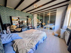 
                                                                                        Vente
                                                                                         Maison à rénover avec fort potentiel – Champigny-sur-Marne