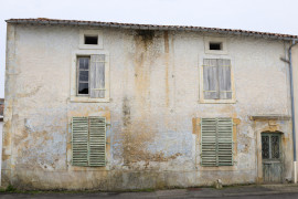 
                                                                                        Vente
                                                                                         Maison à rénover entièrement - Potentiel déjà pensé