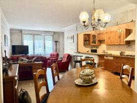 
                                                                                        Vente
                                                                                         Maison à rénover, quartier Ragon à Rezé