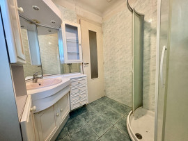 
                                                                                        Vente
                                                                                         Maison à rénover, quartier Ragon à Rezé