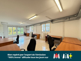 
                                                                                        Vente
                                                                                         Maison à usage d'habitation et de bureau