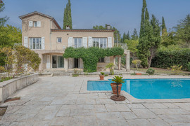 
                                                                                        Vente
                                                                                         Maison à vendre Tourrettes-sur-Loup