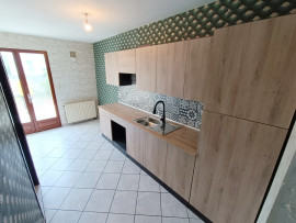 
                                                                                        Vente
                                                                                         Maison amiénoise 2 chambres et jardin St Maurice