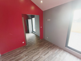 
                                                                                        Vente
                                                                                         Maison  Amiens 4 chambres avec garage et jardin