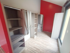 
                                                                                        Vente
                                                                                         Maison  Amiens 4 chambres avec garage et jardin